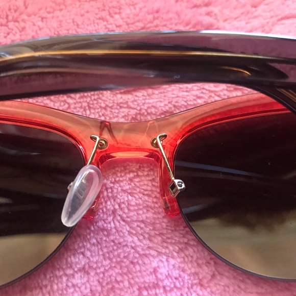 TORY BURCH 9045 Sunglasses in color 15423 main image 8